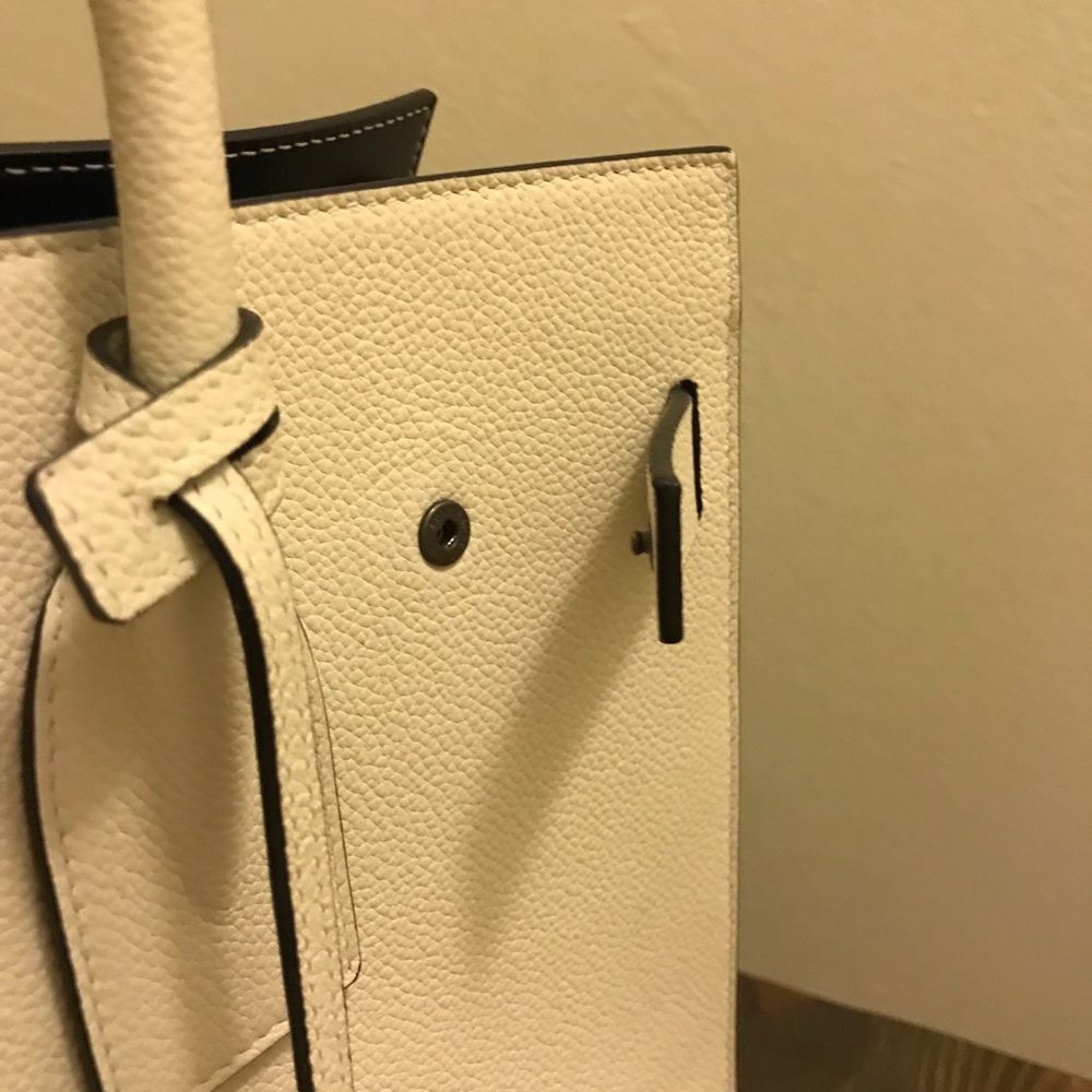 SAINT LAURENT SAC DE JOUR - Picture 6 of 8